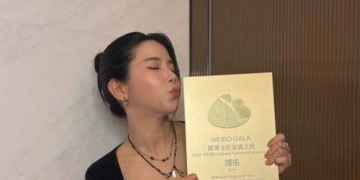 Xuozktir10 from A Night of Cultural Exchange With Solar Winning Big- Talented Artist of the Year in Macau