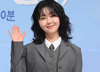 Yiy8d85s58z1 from Seo Hye-won Shares a Touching Handwritten Letter After Announcing Her Marriage