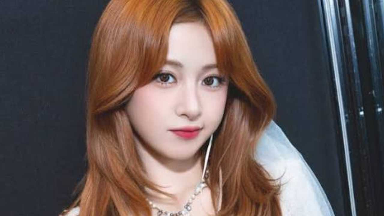 Zrua7rsut1 from LE SSERAFIM’s Yunjin Sparks Intense Public Debate Over Han River Activities