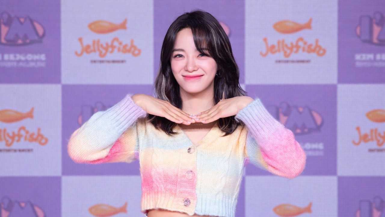 Zturuzruz5 from The Truth Behind the Kim Sejeong Marriage Rumors