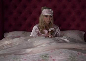A still from Elle from lle Teaser Trailer and First Images Reveal the Origin Story of Legally Blonde’s Iconic Heroine
