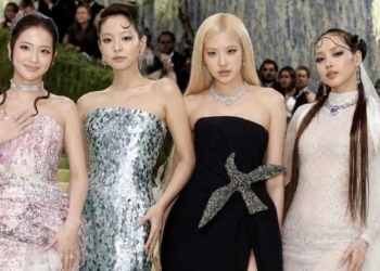 Kttuz75z4 from BLACKPINK Reunited as Fashion Icons at the Met Gala 2026