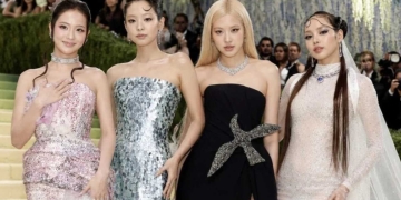 Kttuz75z4 from BLACKPINK Reunited as Fashion Icons at the Met Gala 2026