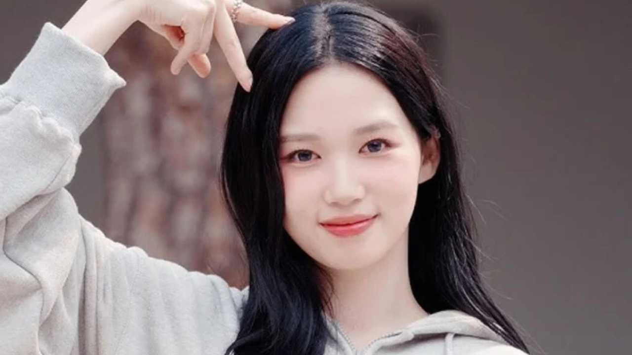 Xitgxu2 from Yeowon to Depart USPEER Making A Heartfelt Farewell and the Path Forward for the Group