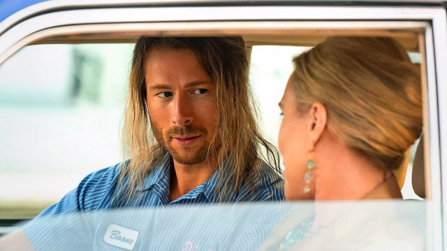 Netflix’s Hit Man Series in Development With Glen Powell and Richard Linklater Returning as Producers