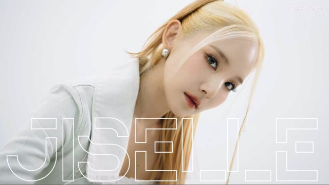 R&B Artist Jiselle Signs with Royal Streamer and Drops New Single "Melancholy"