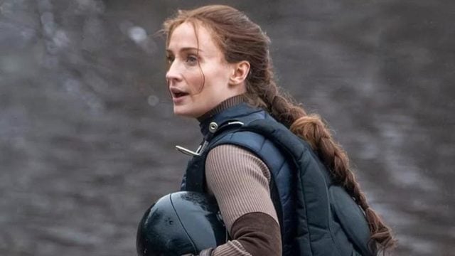 Amazon’s Tomb Raider Series Hit With UK Safety Violation Over Hazardous Paints