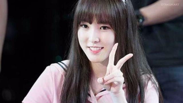 GFRIEND’s Yuju Announces Fourth Mini Album ‘file. 07’ for October Comeback